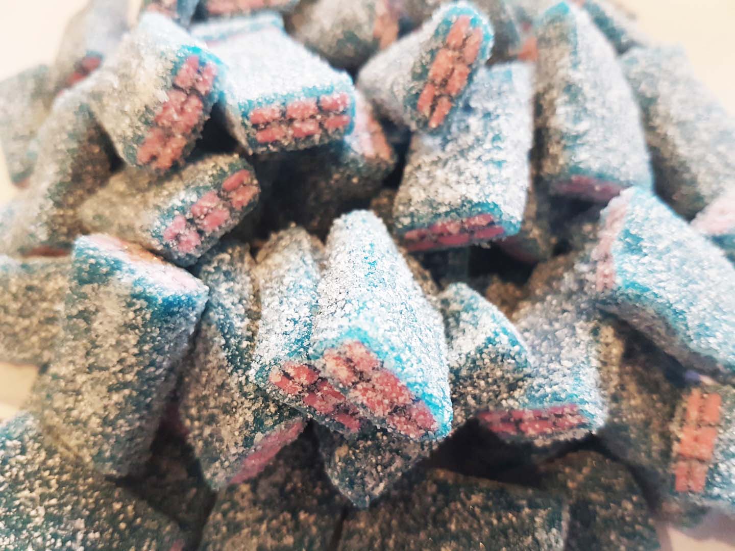 Fini Bricks 2kg Fizzy Blue Raspberry