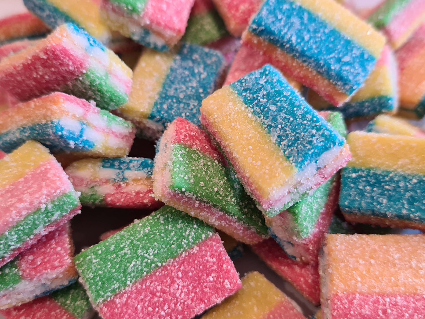 Fini Bricks 2kg Rainbow Fizzy x400ct