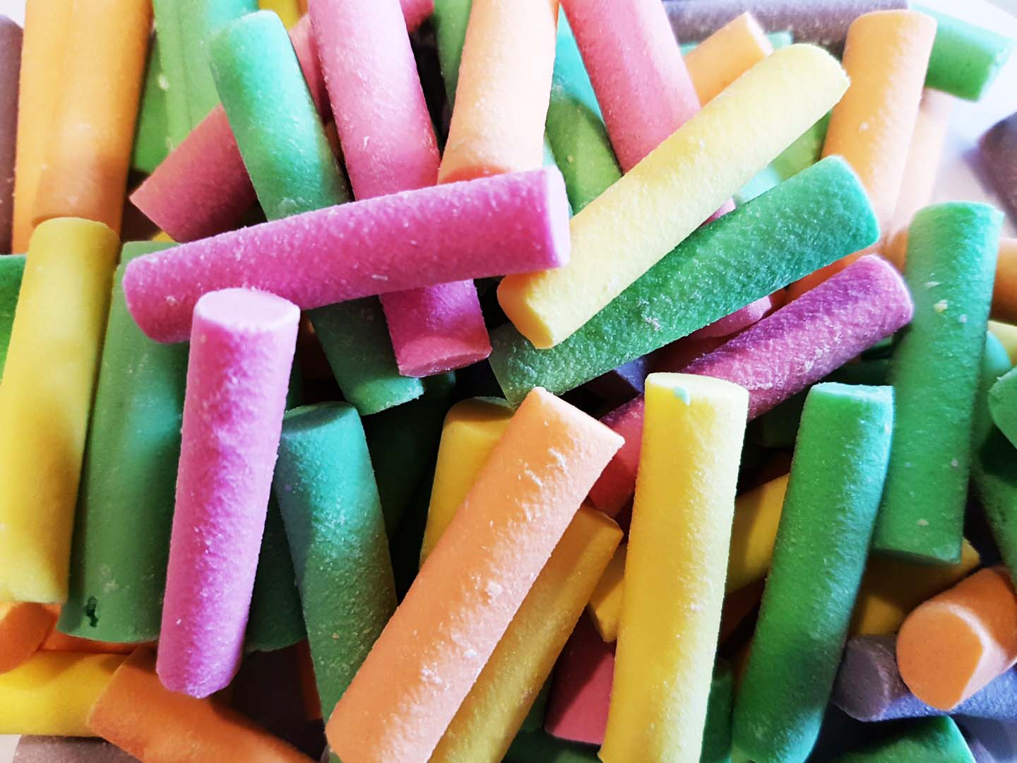 Carousel Tangy Sticks 2Kg x400ct